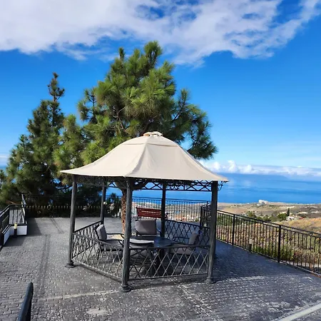 Karla By Vista Gomera